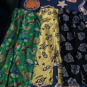 3 pajama pants and 2 long-sleeved shirts